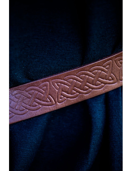 Læderbælte med keltisk print, brun farve