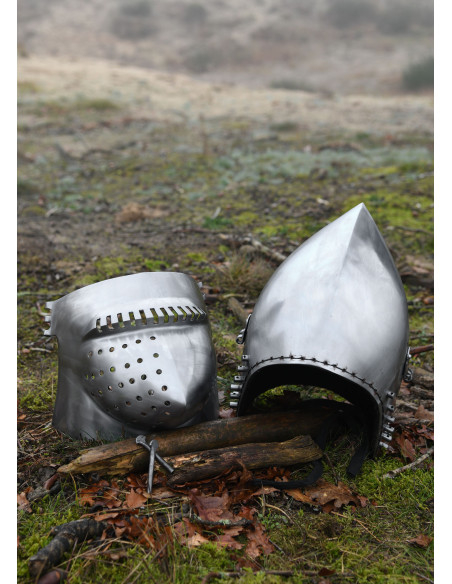 Middelalderlig Churburg-slotsbassin,...