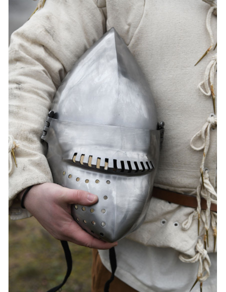 Mittelalterlicher Burgkessel...