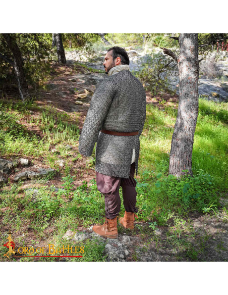 Ringbrynje i stål, runde ringe...