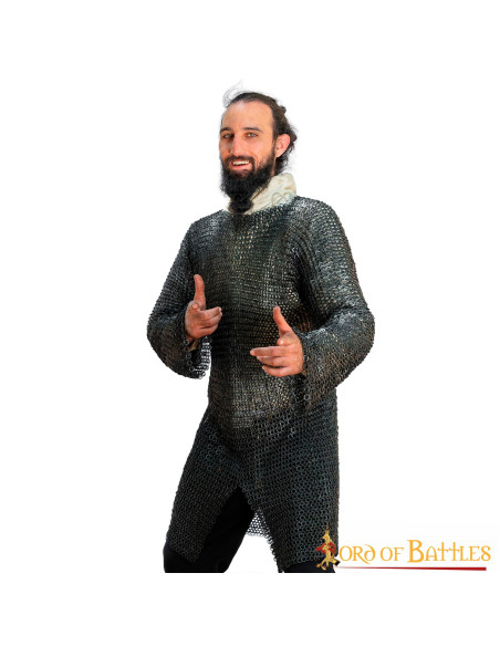 Kettenhemd aus Baustahl mit flachem...