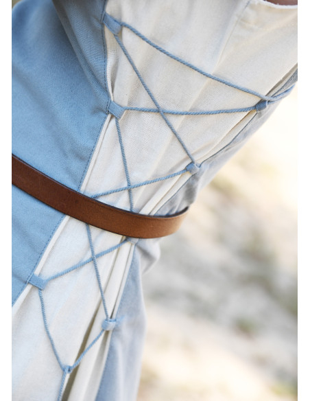 Middeleeuws mouwloos jurk model...