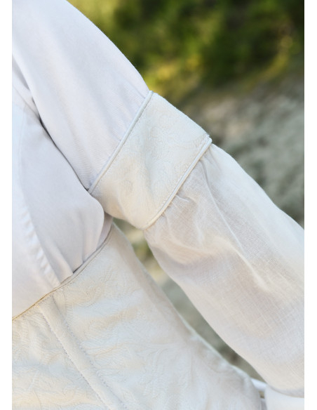 Hochzeitskleid im mittelalterlichen...