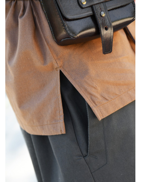 Korte middeleeuwse tuniek zonder...