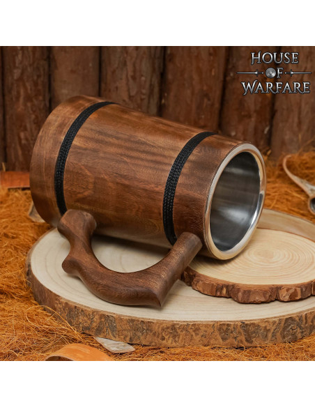 Krug aus Stahl und Holz, Pirat der...