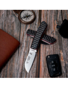 Marine kniv i kulfiber