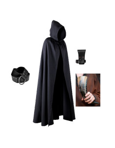 Mitternachtswache-Paket. Umhang, Gürtel, Horn und Baldric