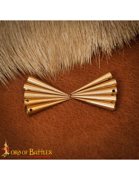 Pack 10 herretes medievales en latón...