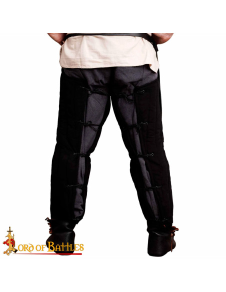 Middeleeuwse gewatteerde poten model...