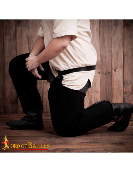 Middelalderlige polstrede ben model...