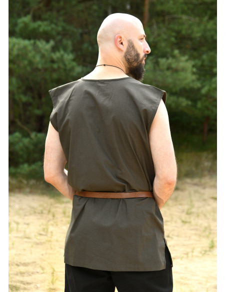 Middeleeuwse mouwloze tuniek model... Middeleeuwse mouwloze tuniek model...