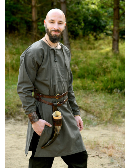Túnica vikinga Viborg en verde oliva