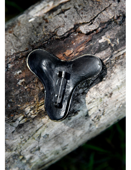 Vikingbroche met klaverfibula in messing