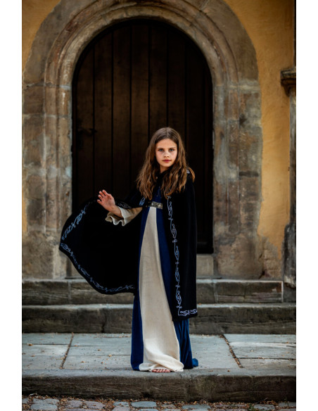 Bomuldskape til børn, med håndbroderi