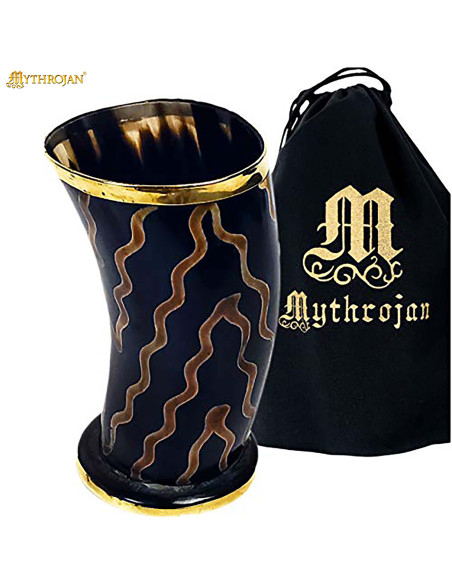 Authentisches Schnapsglas aus Horn...