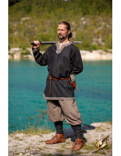 Túnica medieval hombre modelo Fimbul, color negro