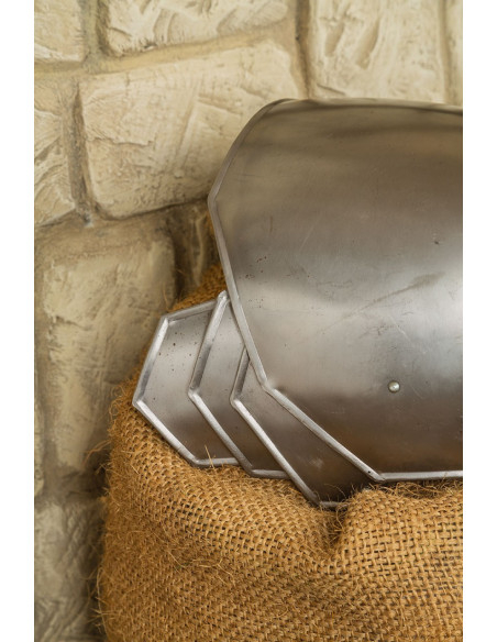 Middelalderlige skulderbeskyttere i...