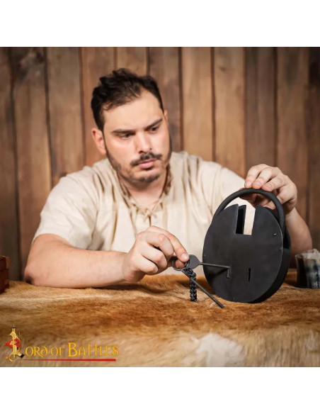 Handgeschmiedetes Vorhängeschloss aus...