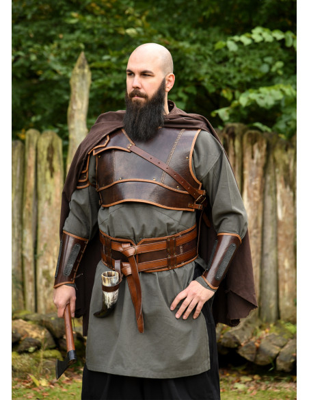 Peto medieval cuero modelo Arnulf,...