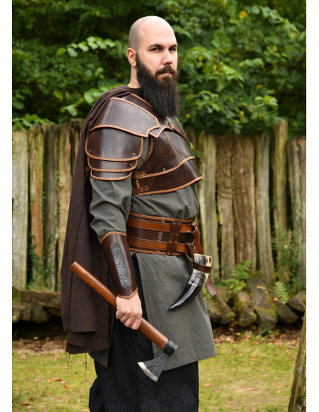 Peto medieval cuero modelo Arnulf,...
