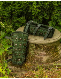 Middeleeuwse leren armbanden model Robert, groen