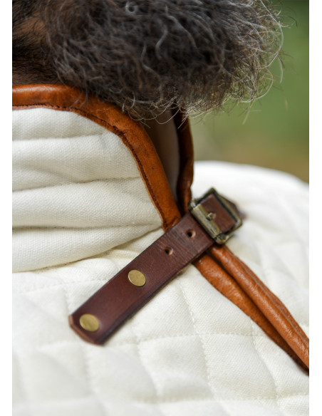 Middeleeuwse gambeson met afneembare...