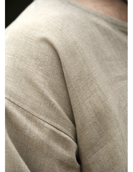 Lang vikingekjole i linned, naturlig...