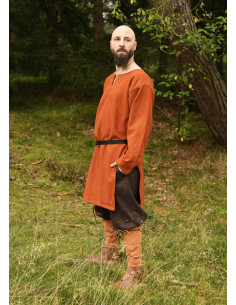Lang vikingekjole i uld, farve orange 2