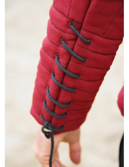 Middelalder gambeson i polstret...