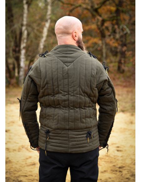 Middeleeuwse gambeson van gewatteerd...