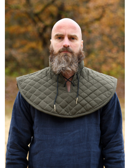 Medievaler gepolsterter Halskragen...
