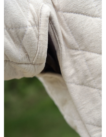 Gepolsterter Gambeson mit Schnallen,...