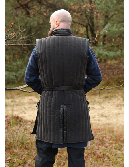 Medieval ærmeløs gambesón dekoreret,...