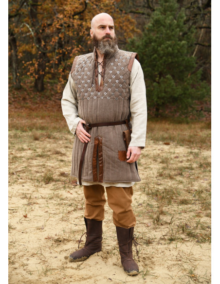 Middelalderlig ærmeløs gambesón...