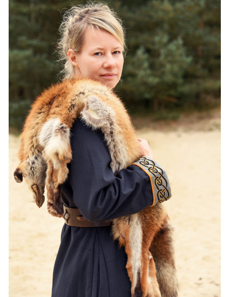 Vikingischer, bestickter Mantel...