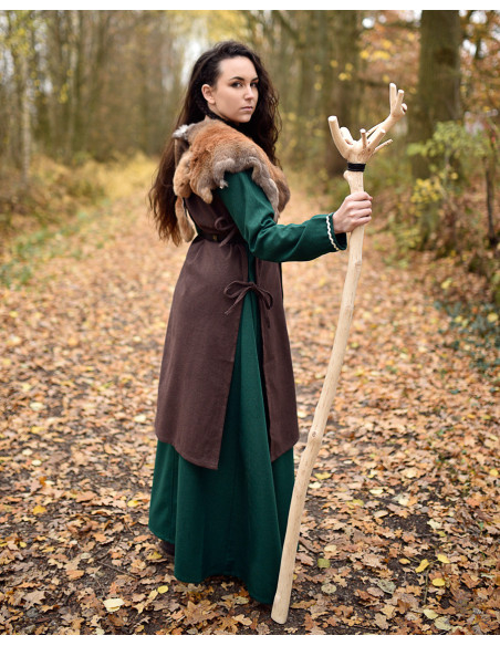 Delantal medieval de campesina modelo...