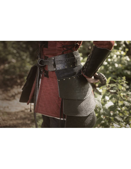 Tassets oder Söldner-Taschen mit Gürtel