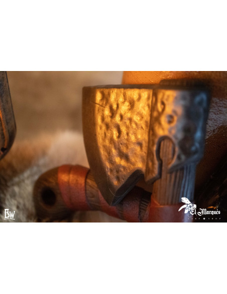 Savage werpbijl voor LARP