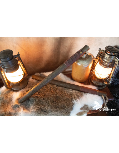 Ungefährlicher Schlagstock für LARP