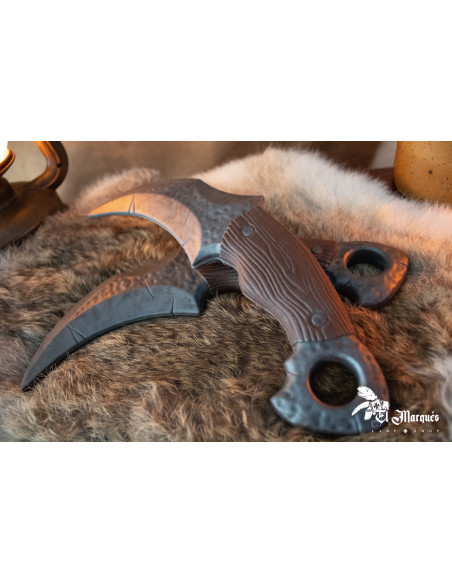 Cuchillo Karambit para LARP