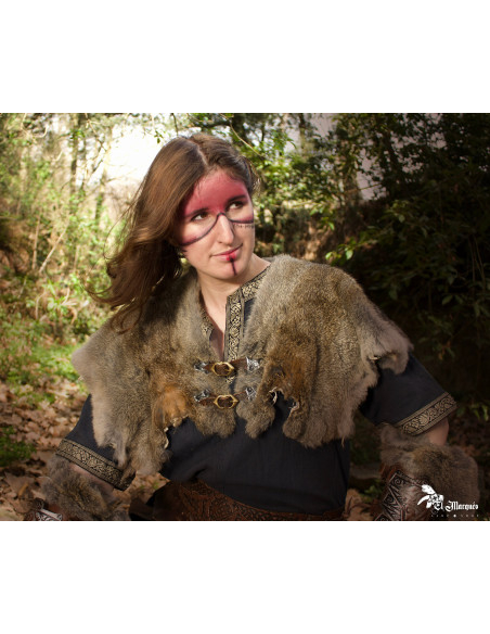 Viking Warrior Cape Freyja van konijn