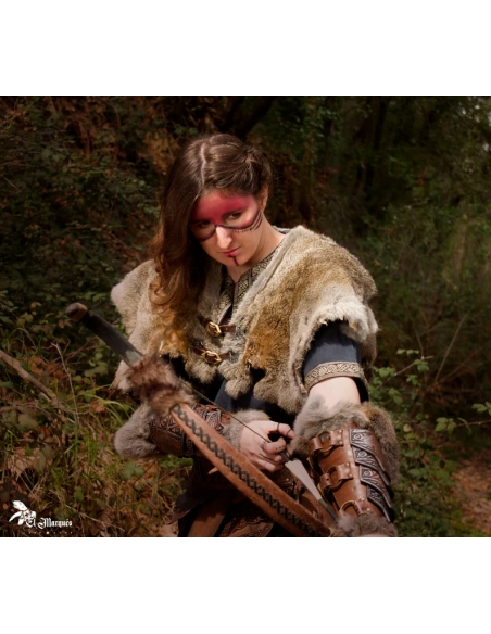 Viking Warrior Cape Freyja van konijn