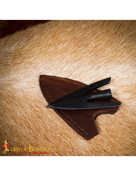 Middelalderpilspids, svanehaler, med...