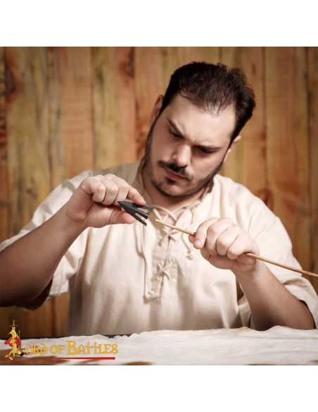 Middelalderpilspids, svanehaler, med...