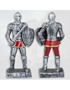 Resin figur of a medieval warrior with sword (12 cm.)