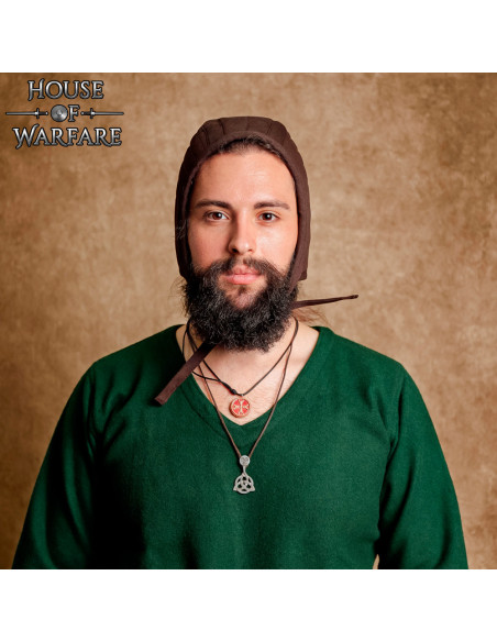 Middeleeuwse gewatteerde coif, kleur...