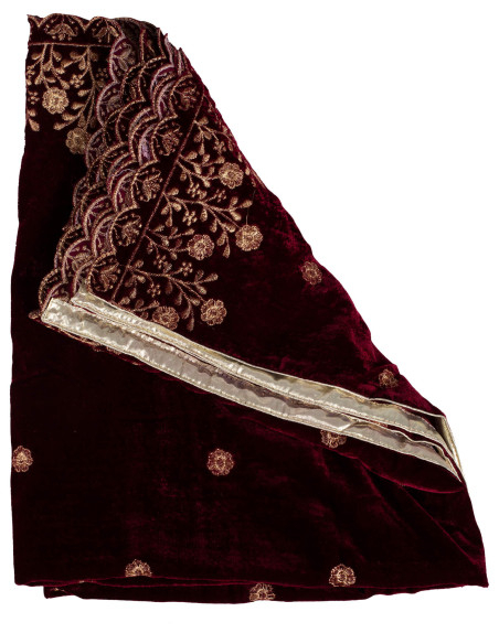 Middelalderligt tørklæde dekoreret...