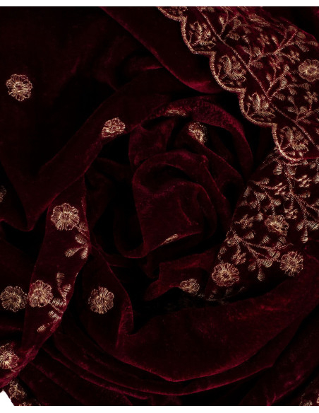 Middeleeuwse sjaal versierd model...