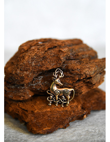 Keltischer Hirschanhänger aus Bronze