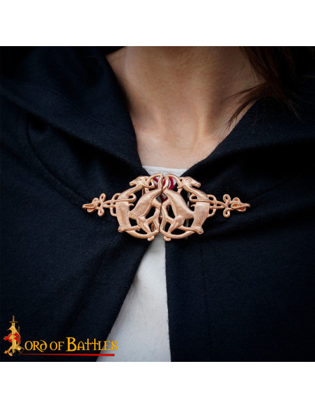 Cloak closure in bronze, model deer Cloak closure in bronze, model deer